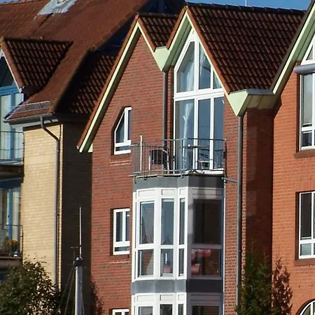 Marina Cux * Cuxhaven